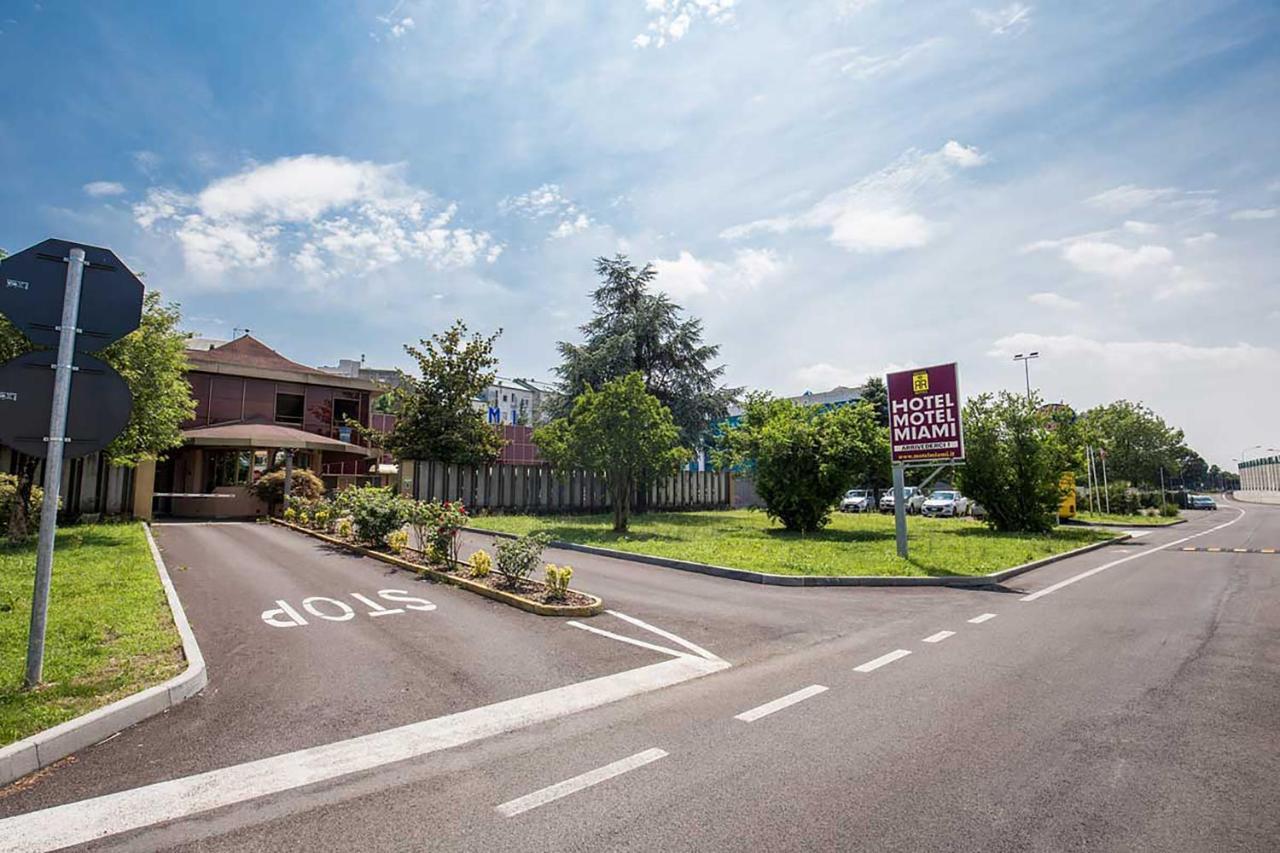 Hotel Motel Miami Pioltello Zewnętrze zdjęcie