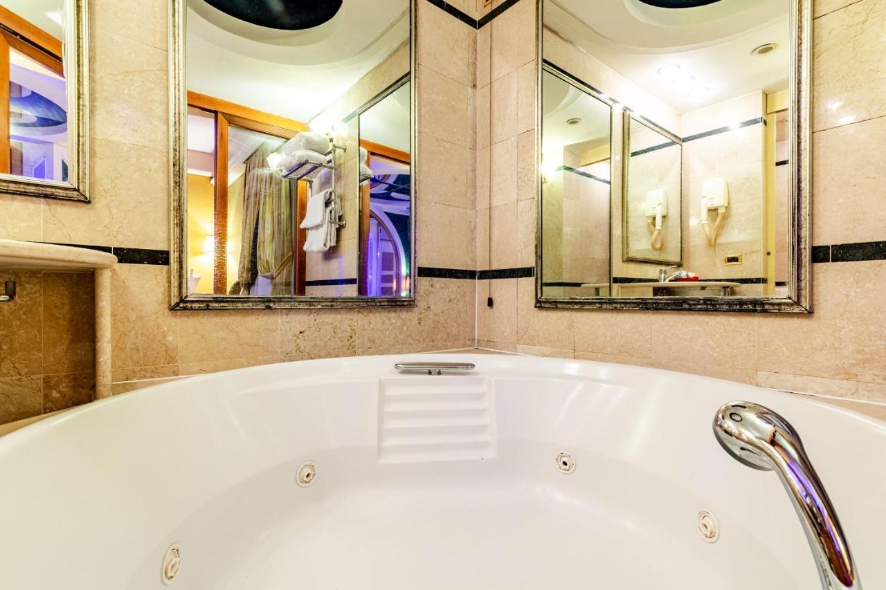 Hotel Motel Miami Pioltello Zewnętrze zdjęcie