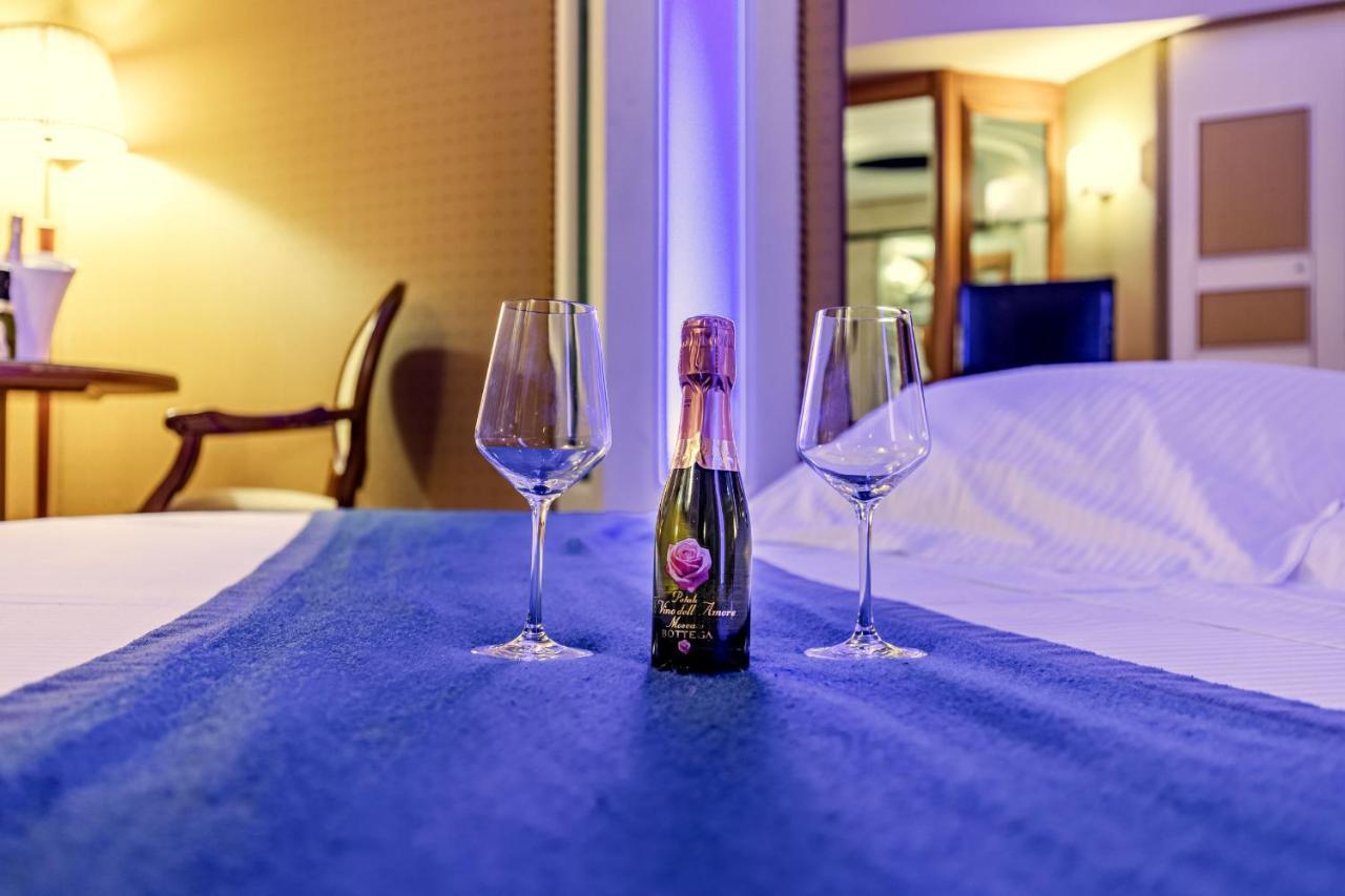 Hotel Motel Miami Pioltello Zewnętrze zdjęcie