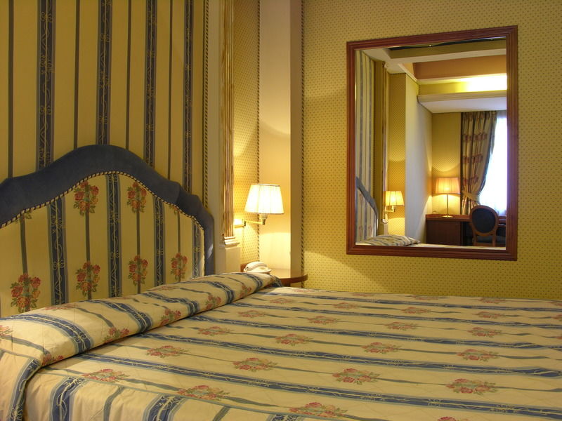 Hotel Motel Miami Pioltello Zewnętrze zdjęcie