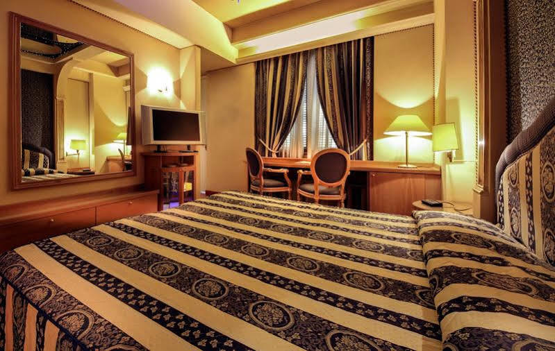 Hotel Motel Miami Pioltello Zewnętrze zdjęcie